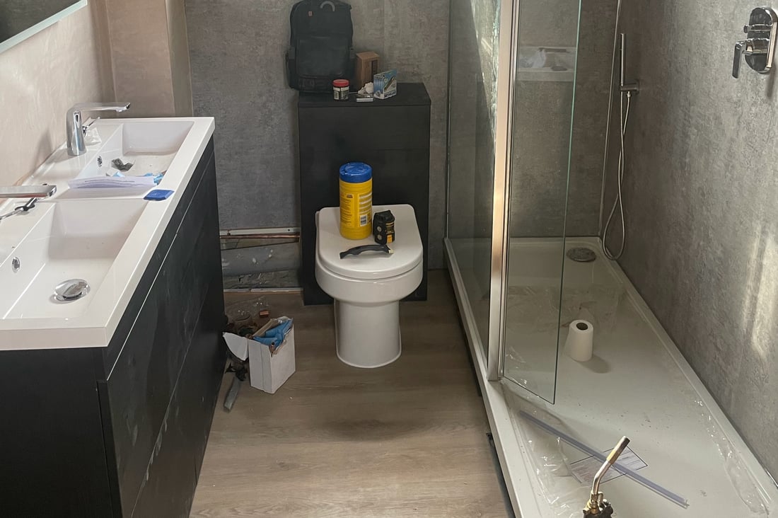 Main header - "BR Plumbing & Heating "