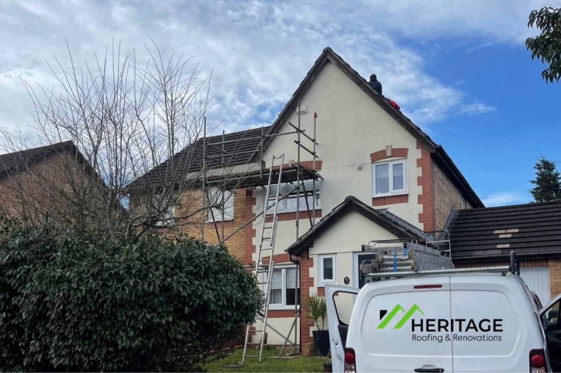 Main header - "Heritage Roofing & Renovations"