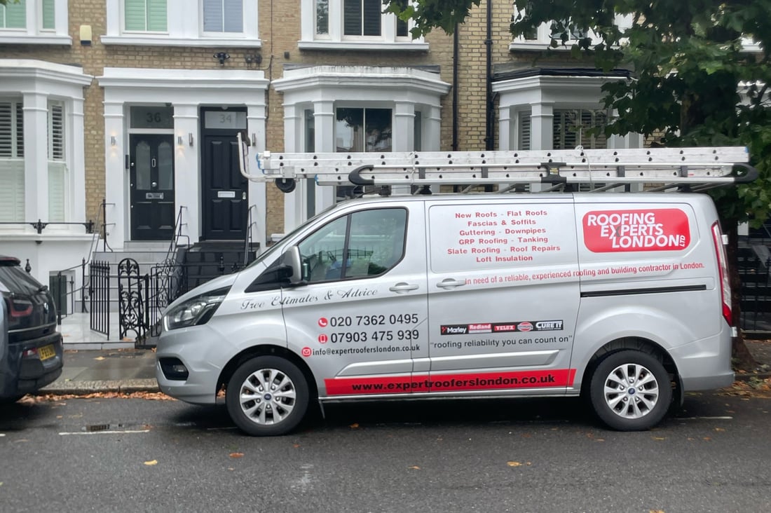Main header - "ROOFING EXPERTS LONDON LTD"