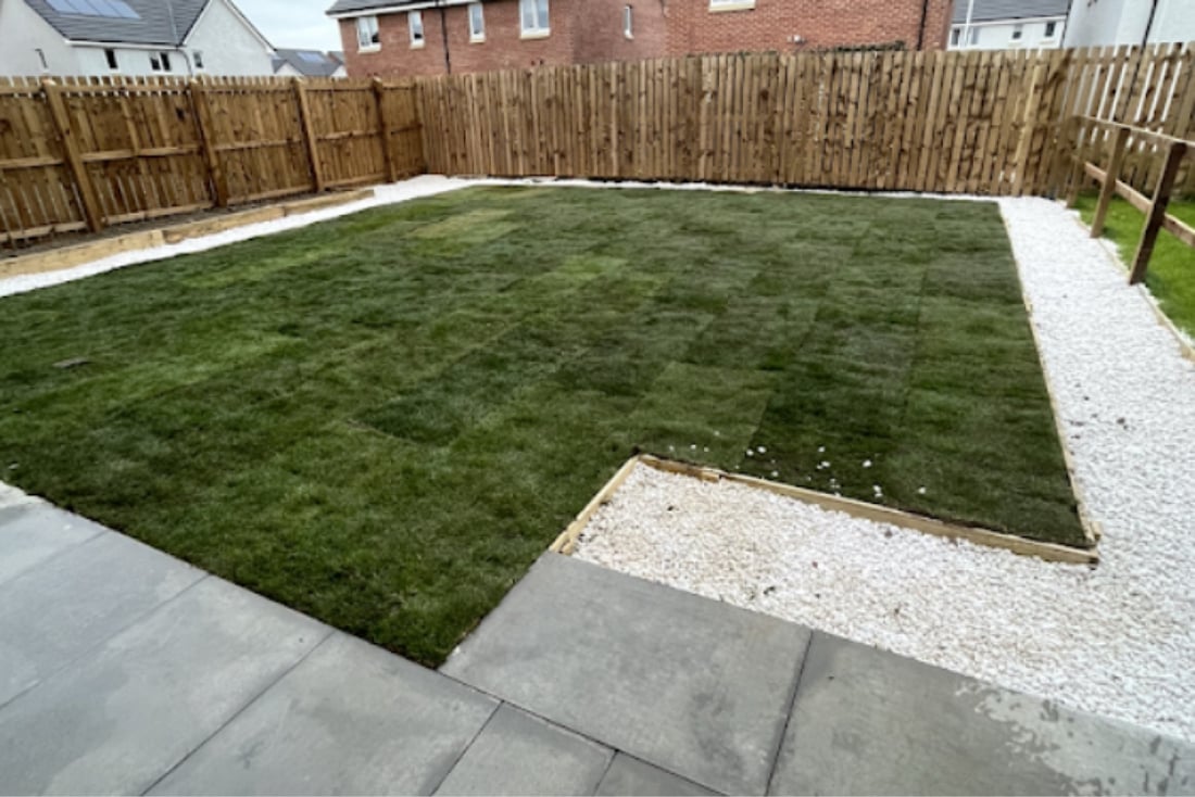 Main header - "JLM Roofing & Paving"