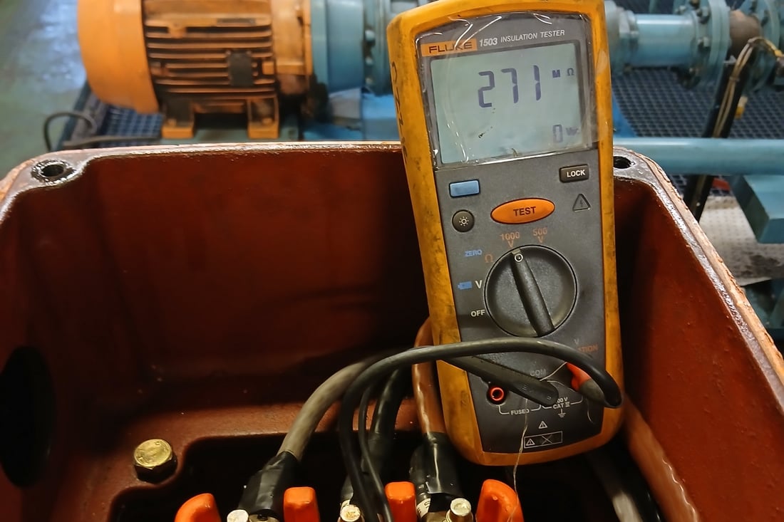 Main header - "D.O Express Electrical"