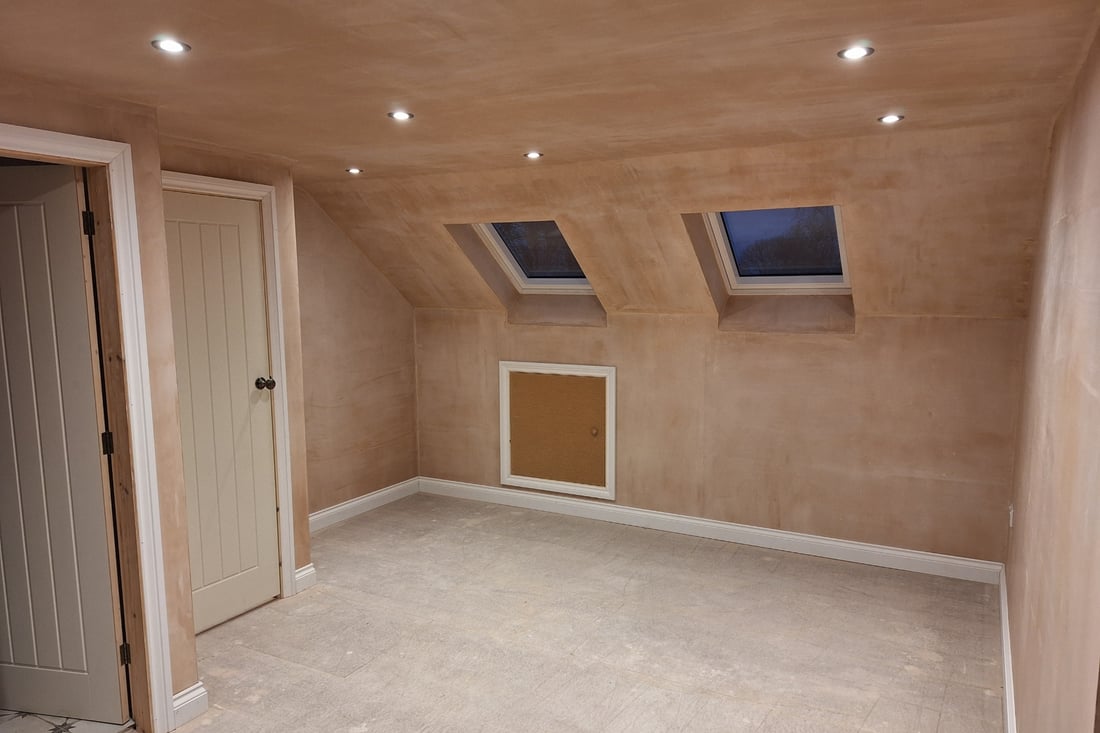 Main header - "D & H JOINERY AND BUILDING LTD"