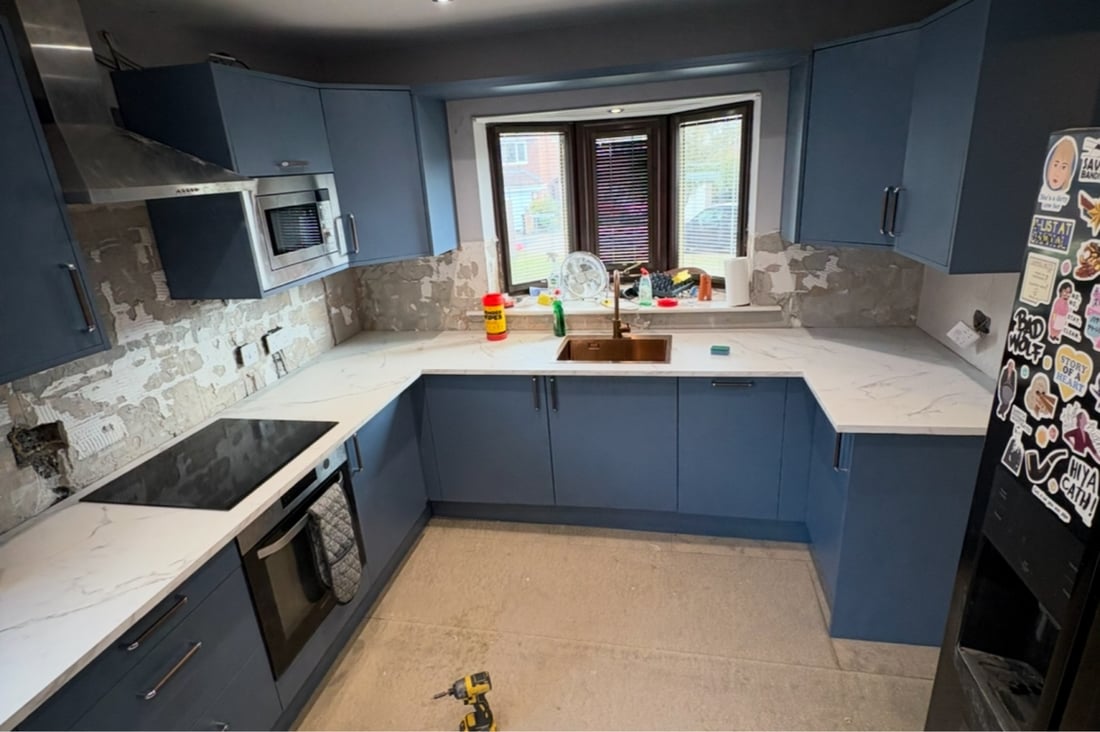 Main header - "JW Joinery"