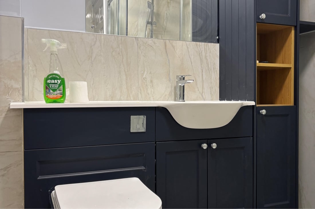 Main header - "SB BATHROOMFITTERS LTD"