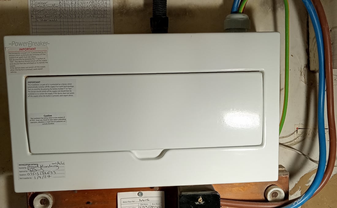 Main header - "Paul Harding Electrical LTD"