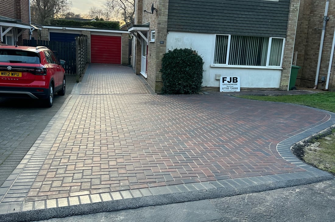 Main header - "FJB Groundworks"