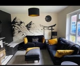 Company/TP logo - "London Elite Painter & Decorating"