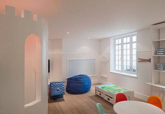 playroom-in-basement