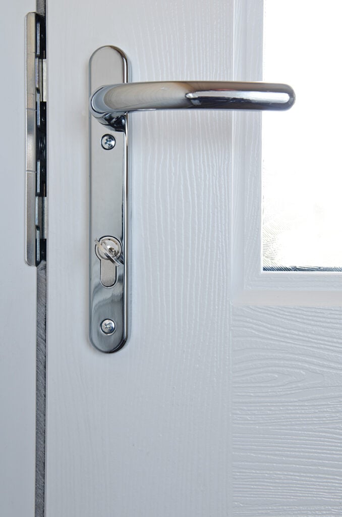 Multi-point locking system