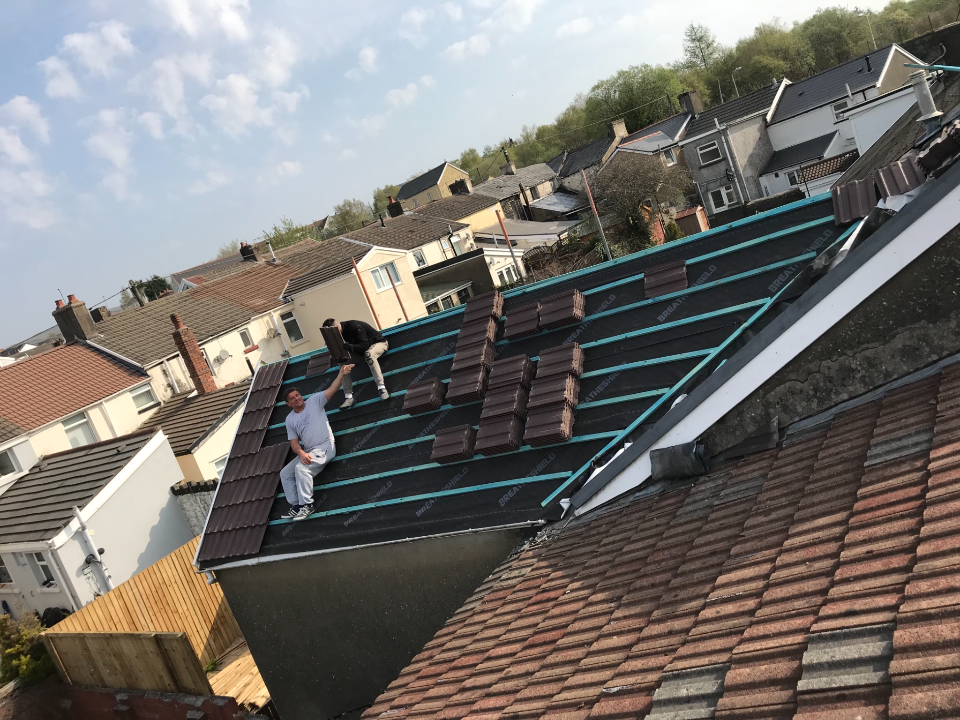 Ace Roofing & Building gallery image 4