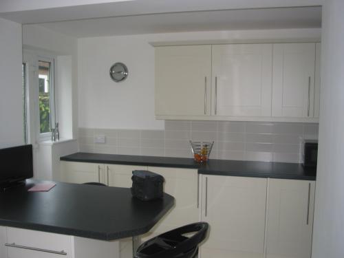 Kevandy Kitchens & Bedrooms gallery image 2