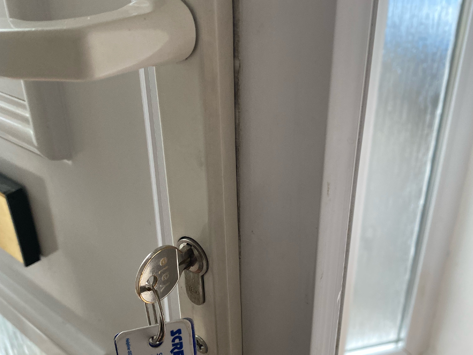Expert Locksmiths gallery image 1
