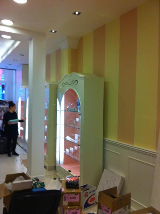 classic decorators gallery image 4