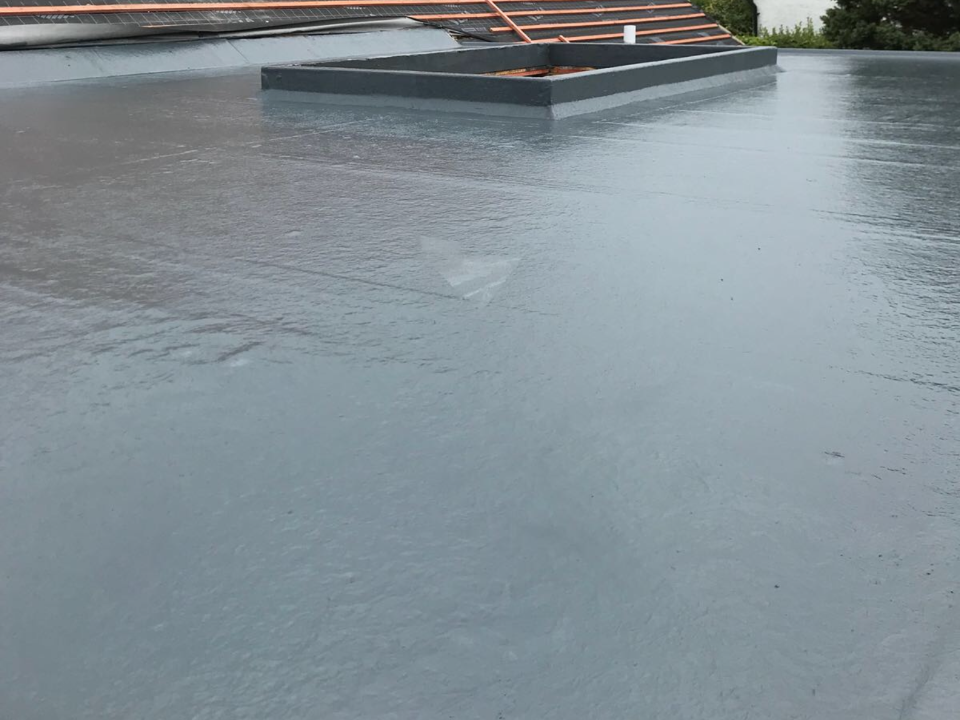 Edwards Roofing & Construction Ltd gallery image 1