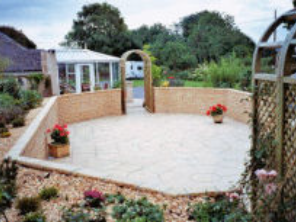 The Garden Taylors gallery image 3
