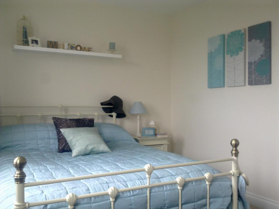 A J B HOME & GARDEN gallery image 2