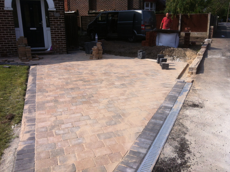 ML Hughes Construction Ltd gallery image 4