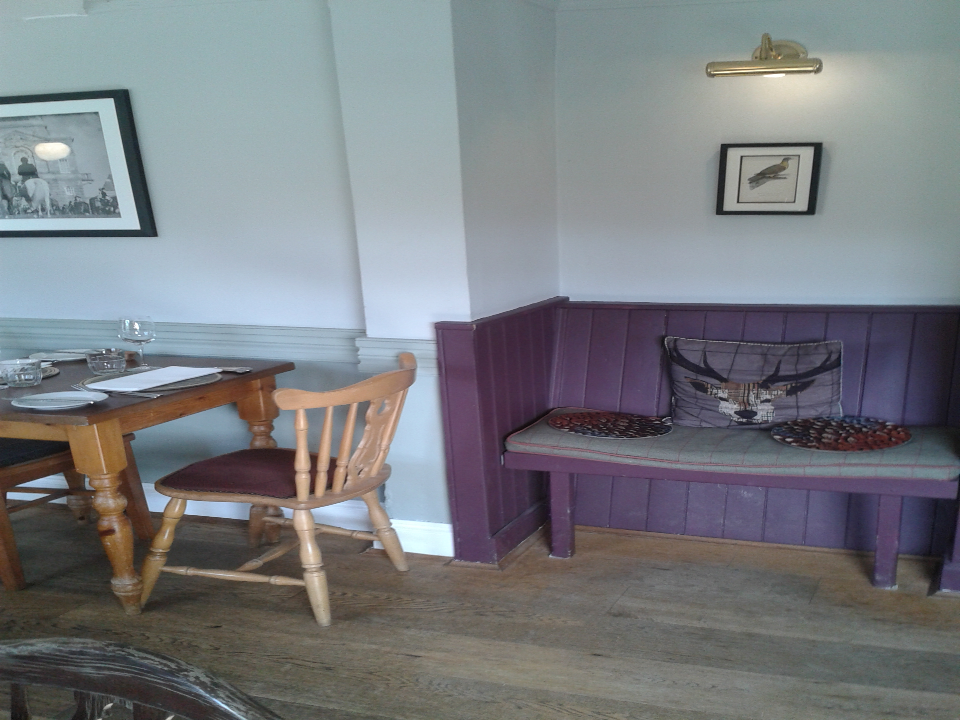 m and s decorating services gallery image 3
