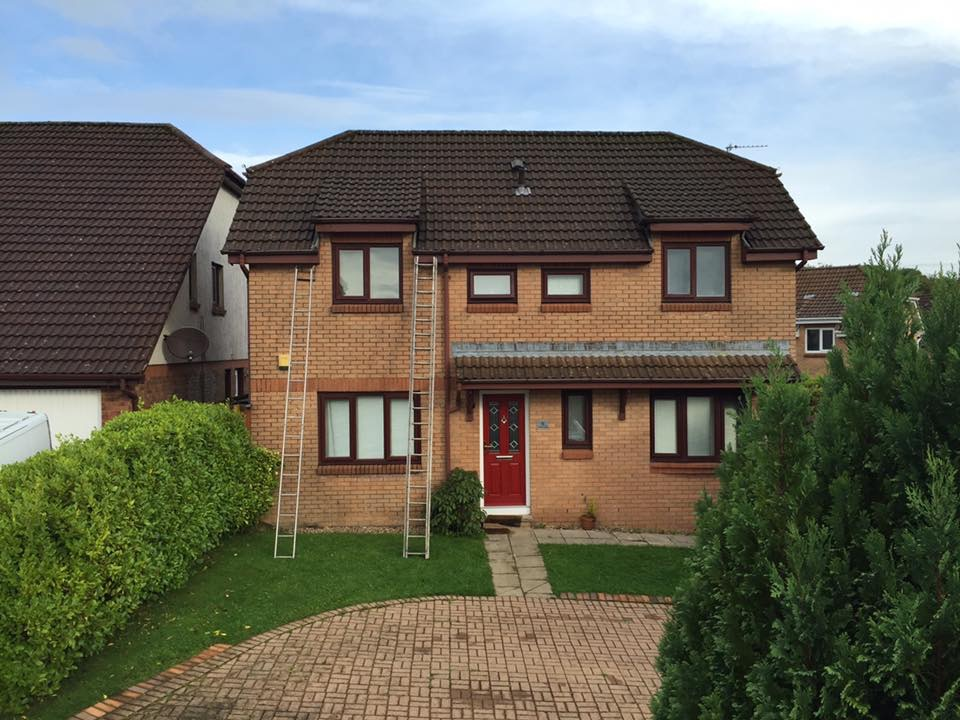 ML PROPERTY MAINTENANCE AND PRESSURE WASH gallery image 1