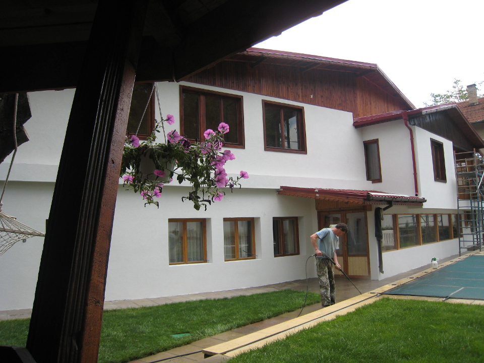 RT ACCESS & SOLUTIONS UK LTD gallery image 1