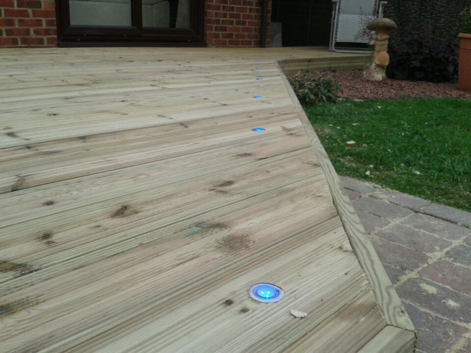 Fens Fence and Deck gallery image 1