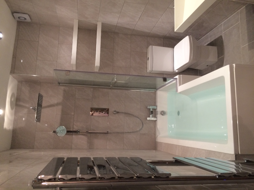 J D Kitchen And Bathroom Installations gallery image 3