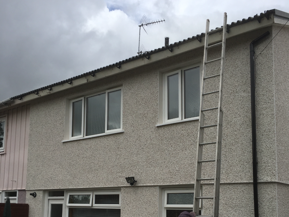 C M Roofing & Building gallery image 2