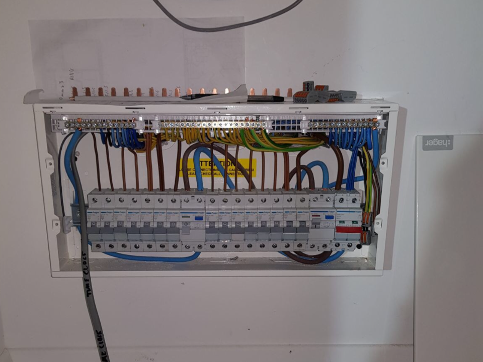CM Electrical Contractors gallery image 2