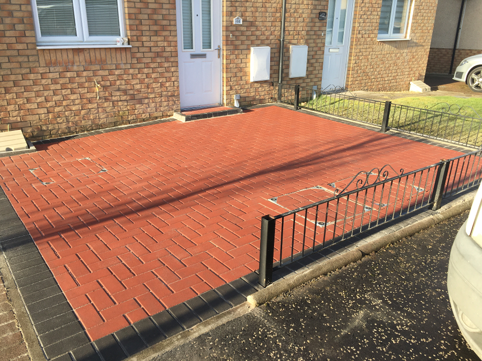 PS Landscaping gallery image 1