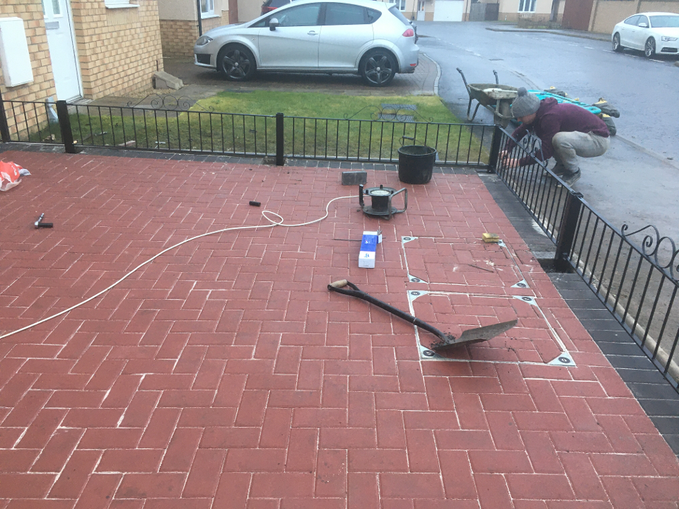 PS Landscaping gallery image 2