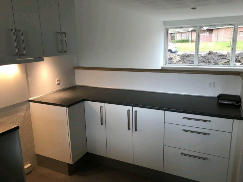 SCANDINAVIAN CARPENTRY SERVICES LTD gallery image 1