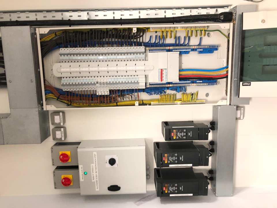 CNC ELECTRICAL LTD. gallery image 3