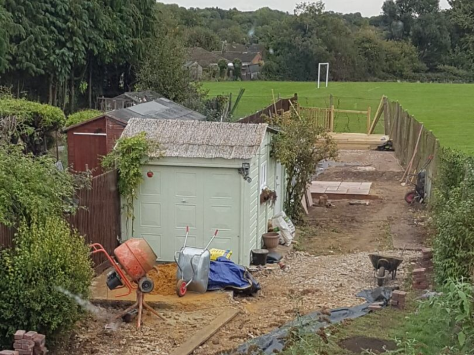 CJ GARDENING SERVICES gallery image 1