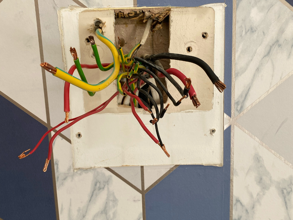 English Electrical gallery image 3