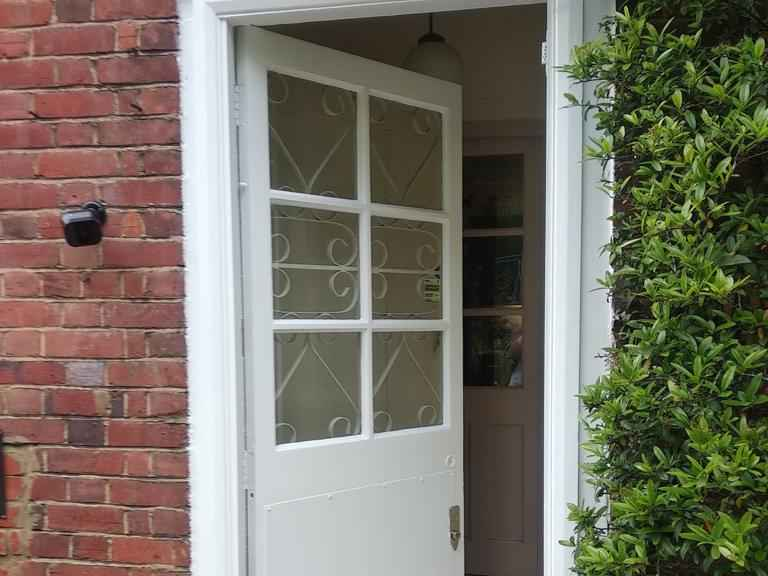 ROW LONDON CONSTRUCTION LTD gallery image 3