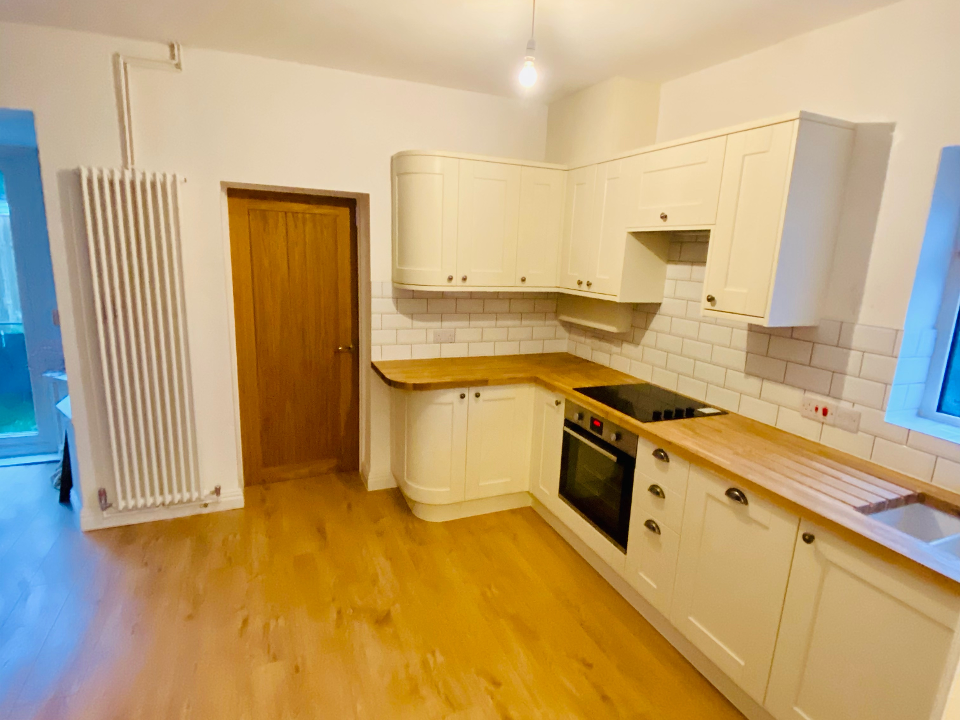 Custom Carpentry & Construction gallery image 1