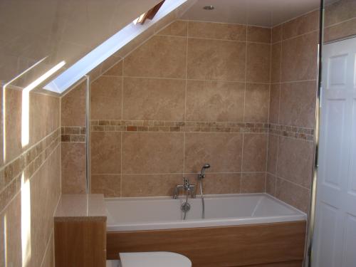 Agua Bathrooms gallery image 2