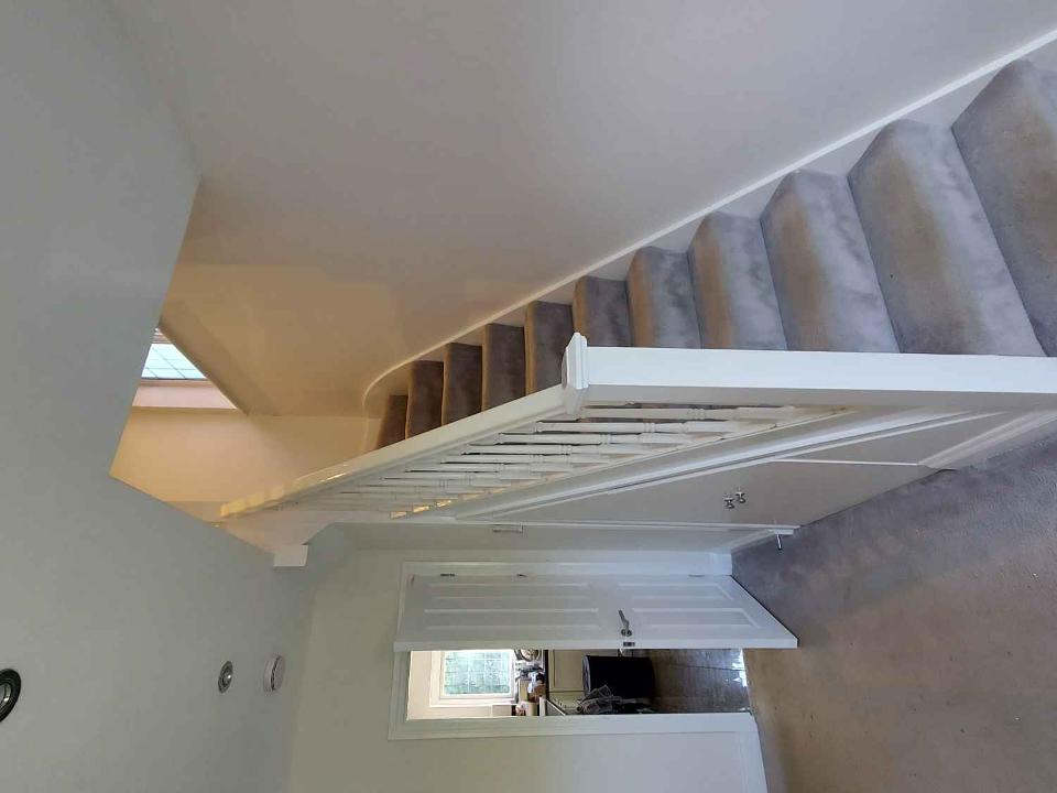 Mitcham Decors gallery image 1