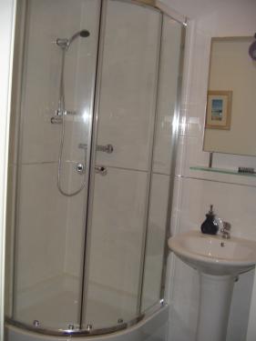 M D Property Repairs gallery image 3
