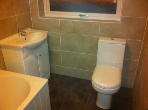 Kitchen Bathroom Fitters gallery image 1