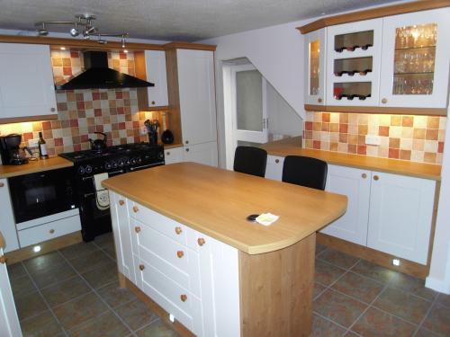 martin boddy kitchens gallery image 2