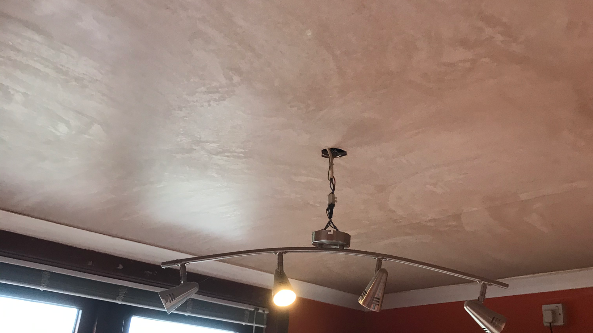 IC PLASTERERS